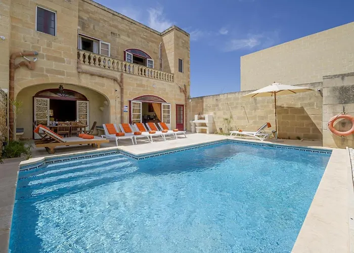 Kır Evi Narcisa Nadur